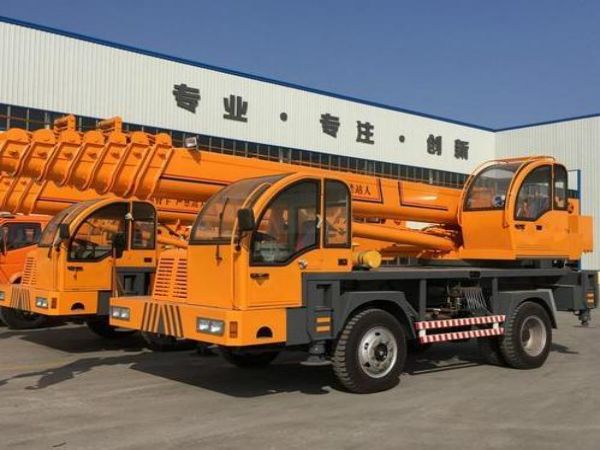 鄂州市吊车租赁_怎样增加吊装设备的稳定性？